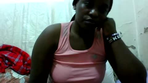 Snapshot of steamy_gal chatting on 06.13.26 steamy_gal online show from 06.13.26