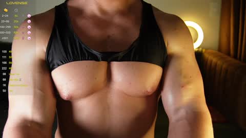 Snapshot of steevemuscle chatting on 12.19.24 Steeve online show from 12.19.24