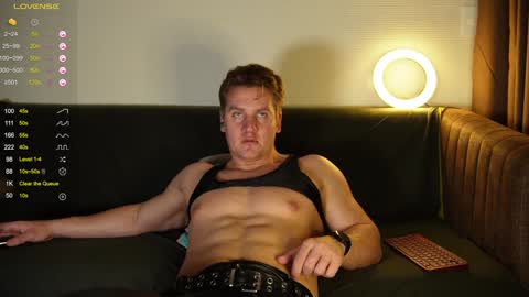 Snapshot of steevemuscle chatting on 12.27.24 Steeve online show from 12.27.24