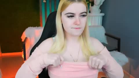 stef_nicks online show from 04.21.26