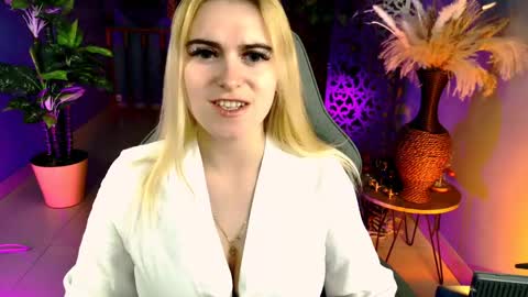 stef_nicks online show from 05.04.26