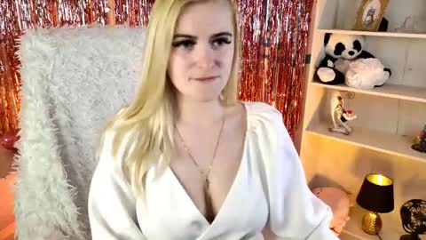stef_nicks online show from 05.23.26