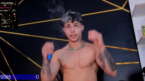 Snapshot of stefan_wonder_ chatting on 01.08.25 Wonder online show from 01.08.25