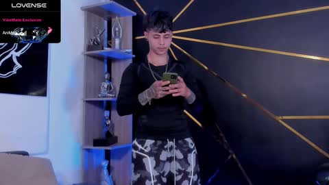 Snapshot of stefan_wonder_ chatting on 02.27.25 Wonder online show from 02.27.25