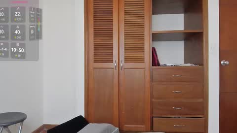 Stafania 3 online show from 09.25.25