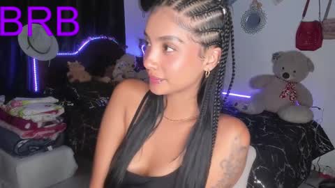 Im MiaIts my first day here  online show from 03.05.25