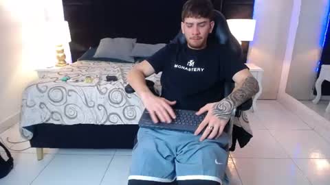 S T E F A N O  online show from 06.12.26