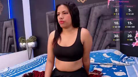 Snapshot of stefany_bro chatting on 01.11.25 Stefany Brown online show from 01.11.25