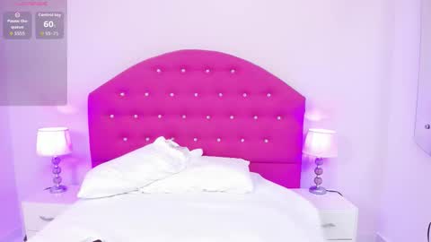 Stefany Gomez  online show from 12.17.25