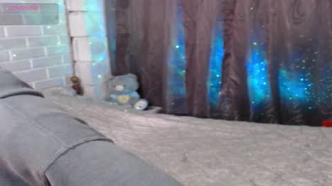 stefany_pablo1 online show from 10.23.25