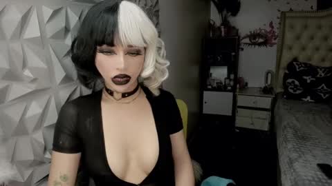 Jane online show from 06.17.26
