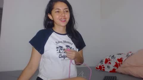 stefany online show from 11.24.25