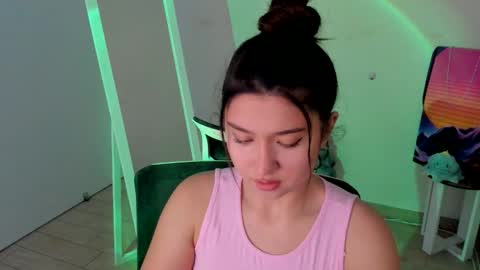 Snapshot of steffi_xo chatting on 12.02.25 Steffi online show from 12.02.25