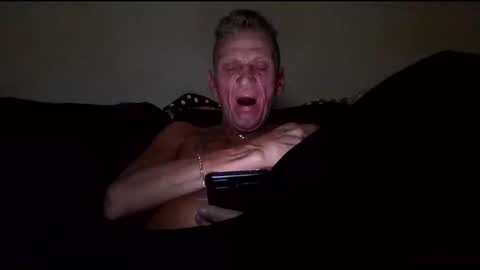 stefy1037 online show from 11.18.25