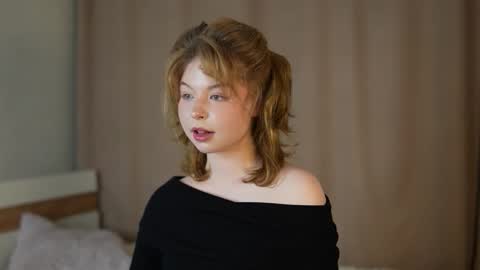 Stella online show from 09.12.25