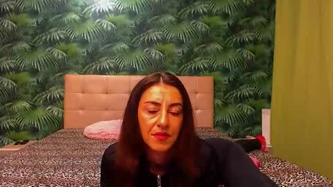 Stella John online show from 01.21.25