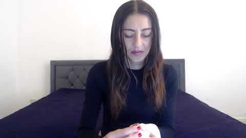 Stella John online show from 09.11.25