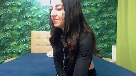 Stella John online show from 01.07.26