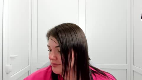 Snapshot of stella_la_ chatting on 05.18.26 Stella online show from 05.18.26