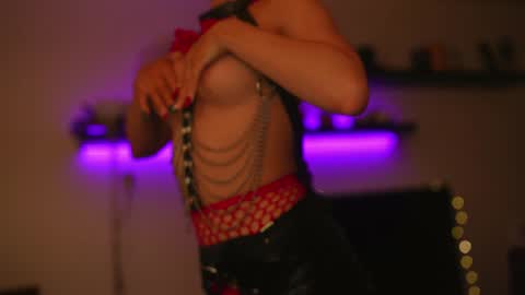 Stella online show from 12.07.24