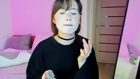 stella_sunny online show from 11.29.25