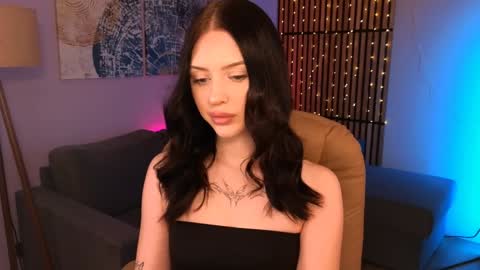 Snapshot of stellary_shy chatting on 12.05.24 Stellary online show from 12.05.24