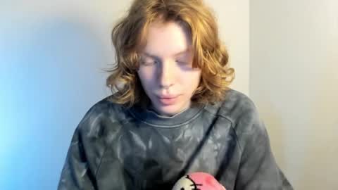 S T E L L A online show from 10.16.25