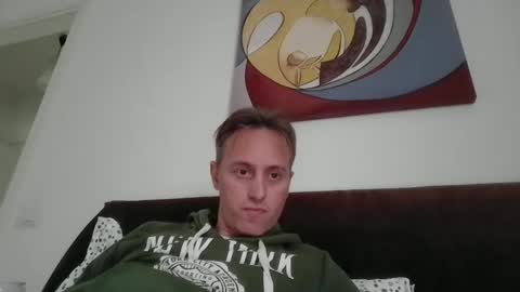 sten015 online show from 11.18.25