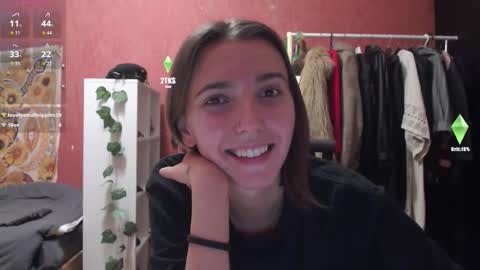 Stephanie 3 online show from 09.25.25