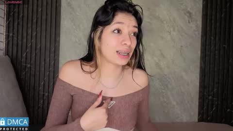 Snapshot of stepha_ chatting on 11.08.25 Stepha online show from 11.08.25