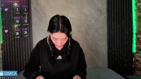 Snapshot of stepha_ chatting on 12.15.25 Stepha online show from 12.15.25