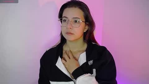 Emma online show from 09.24.25