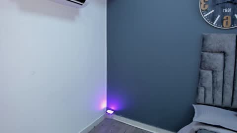 Stephane Rouss online show from 11.27.25