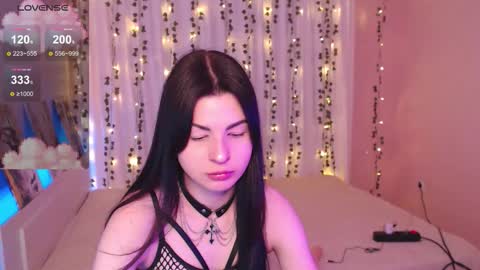 stephanie_diaz online show from 03.04.26