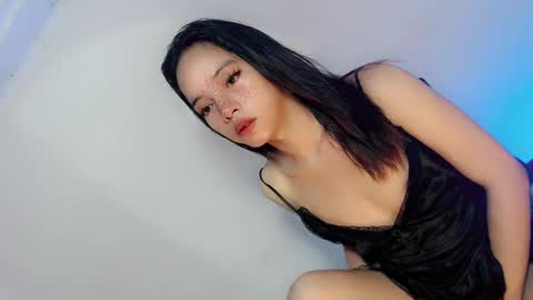 Snapshot of stephanie_hot1 chatting on 02.03.25 STEPHANIE online show from 02.03.25