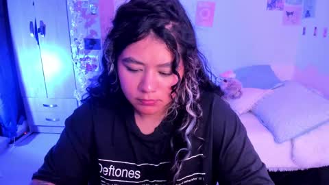 Stephanie  online show from 02.24.25