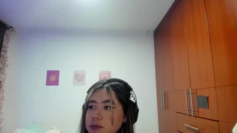 Stephanie  online show from 10.20.25