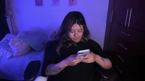 Stephanie  online show from 11.02.25