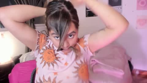 Stephanie  online show from 02.18.26