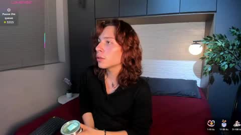 Snapshot of stephanrusso chatting on 05.30.26 Stephan online show from 05.30.26