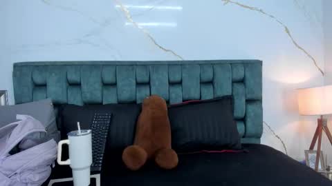 Snapshot of stephanysc chatting on 11.14.25 Stefanny online show from 11.14.25