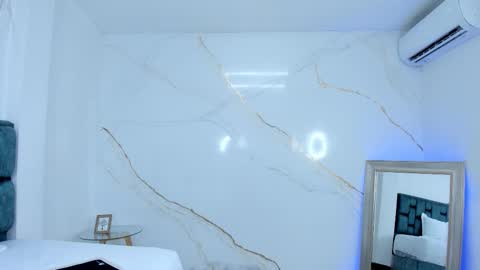 Snapshot of stephanysc chatting on 11.21.25 Stefanny online show from 11.21.25