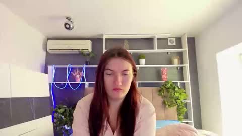 Stephie online show from 02.27.26