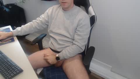 Snapshot of steve_oo8 chatting on 02.12.25 steve_oo8 online show from 02.12.25