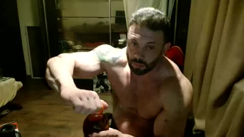 Snapshot of stevebulkzor chatting on 09.12.25 Steve Oakenshield son of John son of Vasyl online show from 09.12.25