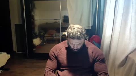 Snapshot of stevebulkzor chatting on 10.03.25 Steve Oakenshield son of John son of Vasyl online show from 10.03.25