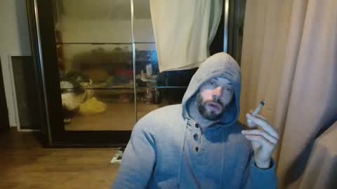 Snapshot of stevebulkzor chatting on 10.25.25 Steve Oakenshield son of John son of Vasyl online show from 10.25.25