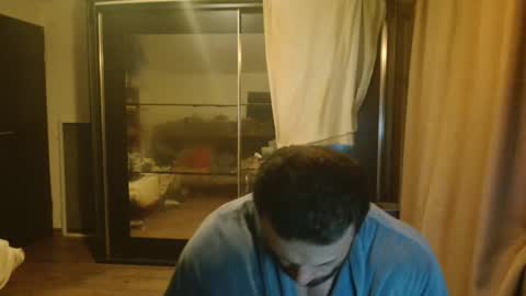 Snapshot of stevebulkzor chatting on 11.06.25 Steve Oakenshield son of John son of Vasyl online show from 11.06.25