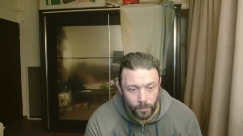 Snapshot of stevebulkzor chatting on 02.19.26 Steve Oakenshield son of John son of Vasyl online show from 02.19.26