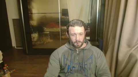 Snapshot of stevebulkzor chatting on 03.18.26 Steve Oakenshield son of John son of Vasyl online show from 03.18.26